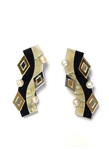 Cream Acrylic Textured Earrings