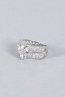 White Finish Floral Band Zircons Ring