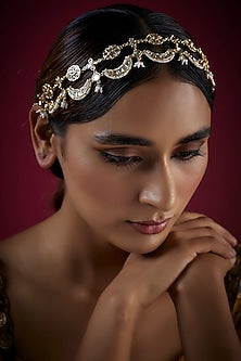 Gold Finish Kundan Polki & Shell Pearl Mathapatti