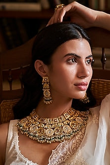 Gold Finish Kundan Polki & Green Onyx Necklace Set