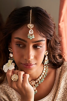 Gold Finish Moissanite Polki & Fluorite Stone Maang Tikka In Sterling Silver