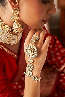 Gold Finish Kundan Polki Hathphool