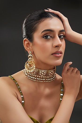 Gold Finish Kundan Polki & Pearl Choker Necklace Set
