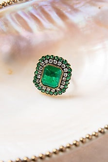 Antique Gold Finish Kundan Polki & Green Onyx Ring