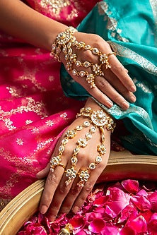 Gold Finish Kundan Polki Hathphool