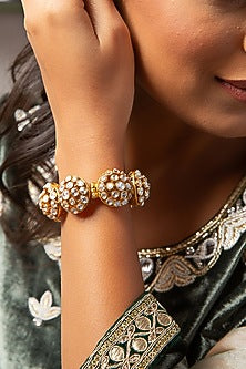 Gold Finish Kundan Polki Bracelet