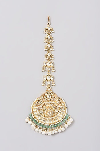 Gold Finish White & Green Kundan Mangtikka