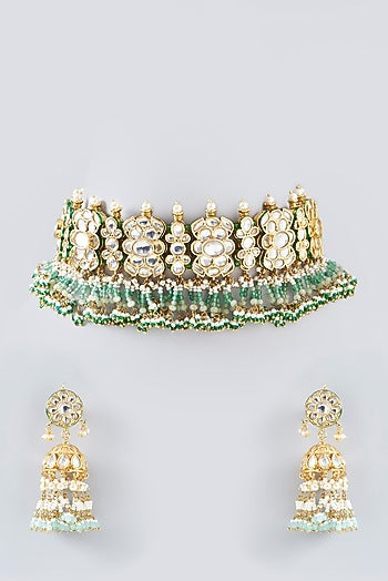 Gold Finish Green Kundan Choker Necklace Set
