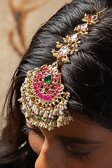 Gold Finish Kundan Polki & Pearl Maangtikka In Sterling Silver