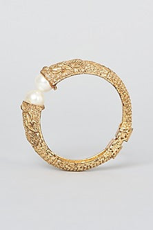 Gold Finish Alloy Bangle