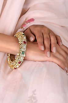 Gold Finish Red & Green Kundan Polki Sadhika Bangle