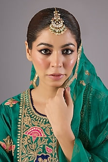 Antique Gold Finish Kundan Polki & Pearl Maangtikka