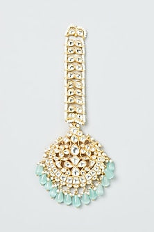 Gold Finish Maang Tikka With Mint Beads