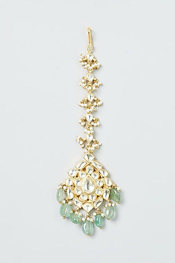 Gold Finish Maang Tikka With Beads