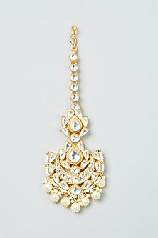 Gold Finish Alloy Maang Tikka