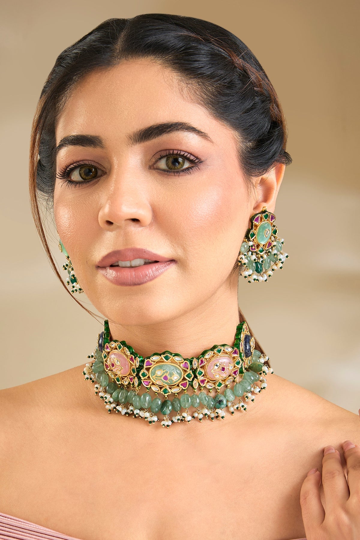 Gold Finish Emerald Stone Choker Necklace Set