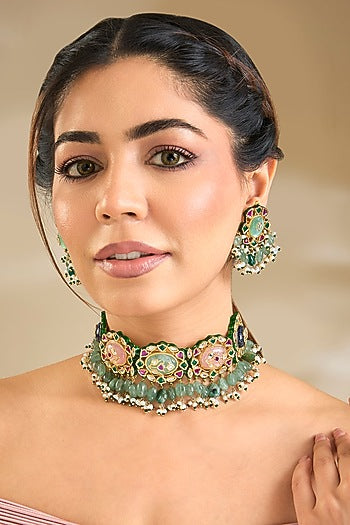 Gold Finish Emerald Stone Choker Necklace Set