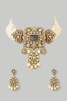 Antique Gold Finish Grey Kundan Polki & Pearl Choker Necklace