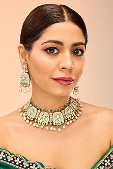 Gold Finish Kundan Polki & Pearl Drop Necklace Set