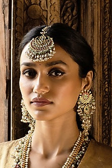 Gold Plated Green Onyx & Pearl Maangtikka