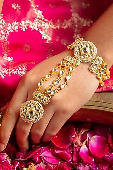 Gold Plated White Stone Haathphool (Set Of 2)