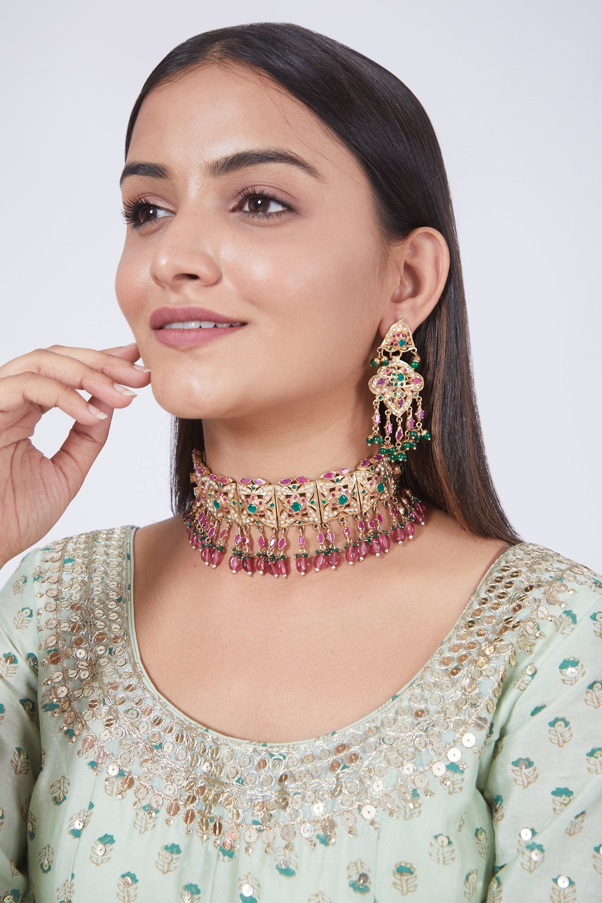 Gold Finish Jadau Choker Necklace Set
