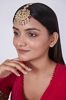 Gold Finish Maang Tikka With Kundan Polki