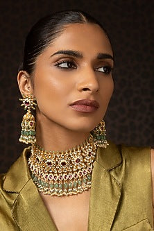 Gold Finish Kundan Polki & Pearl Choker Necklace Set