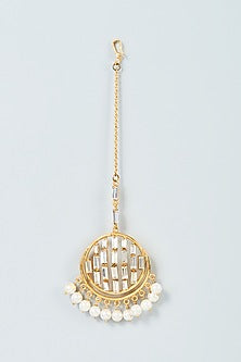 Gold Finish Baguette Zircon & Pearl Maangtikka