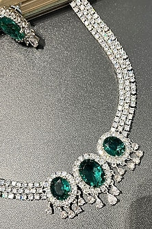 White Finish Green Stone & Zircon Choker Necklace Set