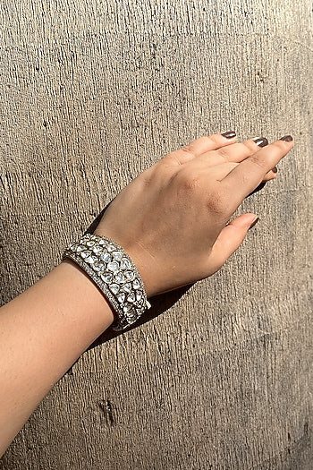 Gold Finish Kundan Polki Openable Kada