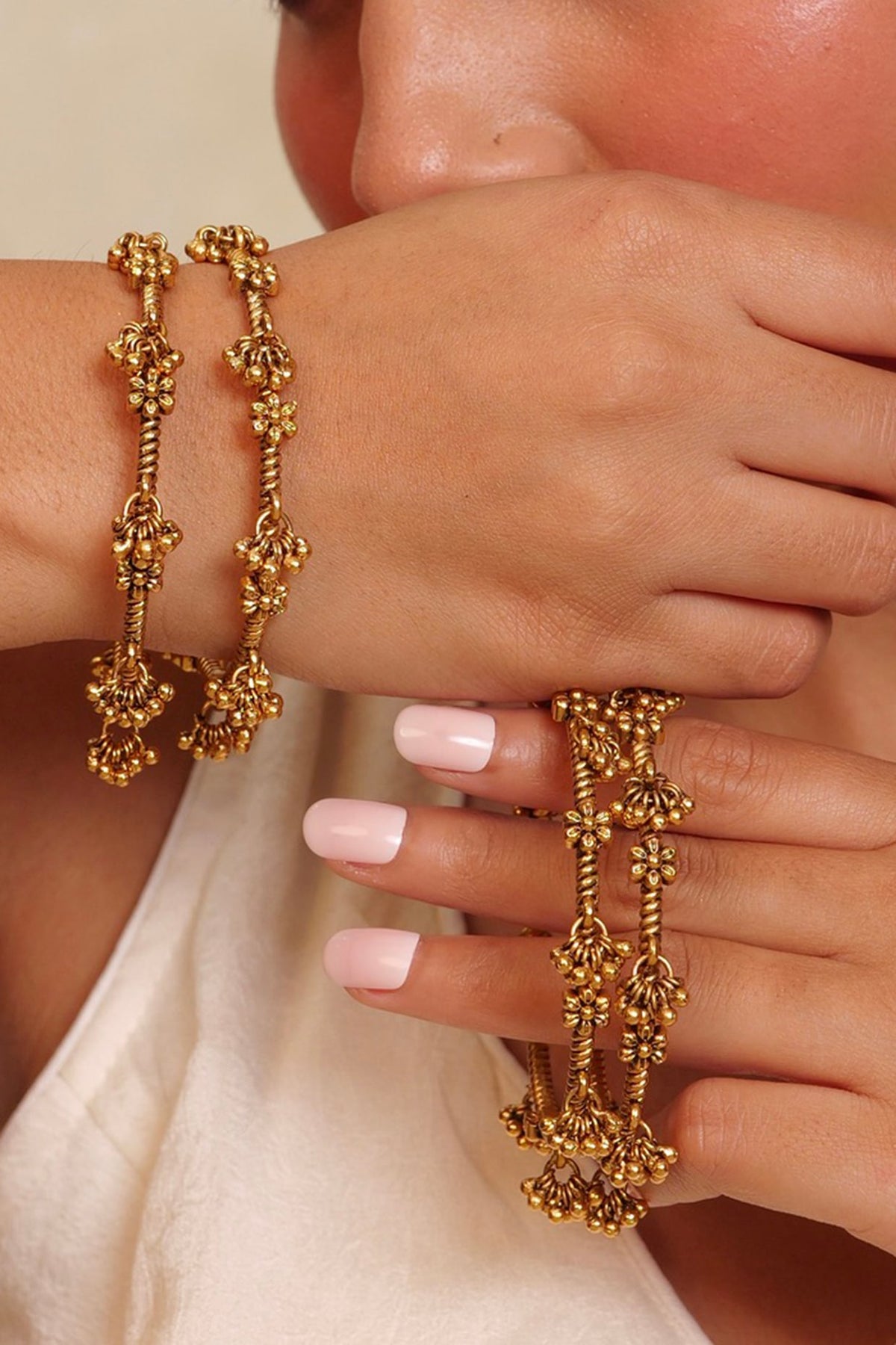 Antique Gold Finish Ruby & Emerald Stone Temple Bangle (Set Of 4)