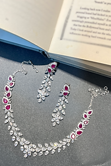 White Finish Zircon & Red Leaf Motif Choker Necklace Set