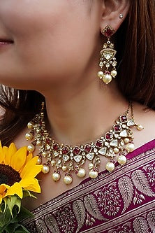 Antique Gold Finish Kundan Polki & Ruby Choker Necklace Set