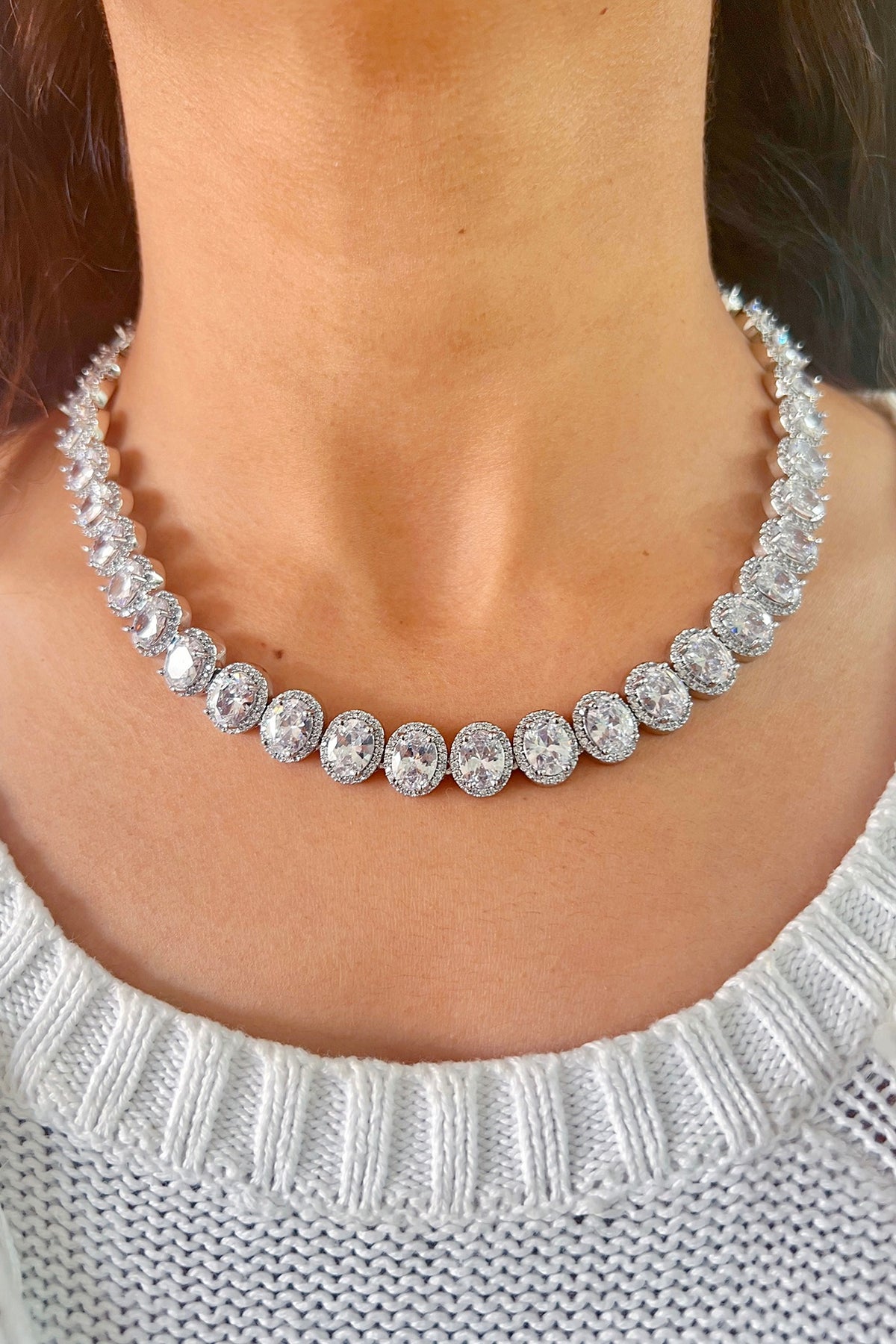 White Rhodium Plated Zircon Necklace