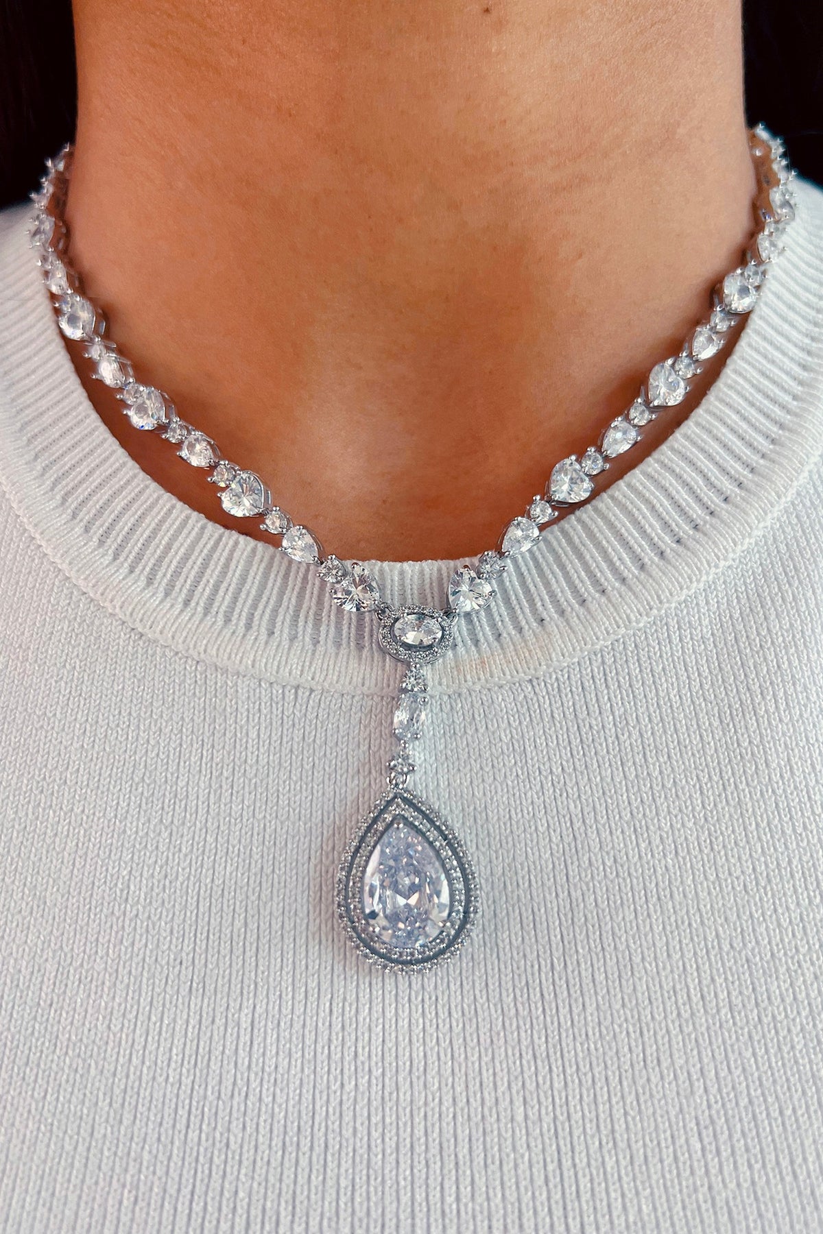 White Rhodium Plated Zircon Necklace
