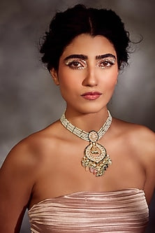 Gold Finish Kundan Choker Necklace