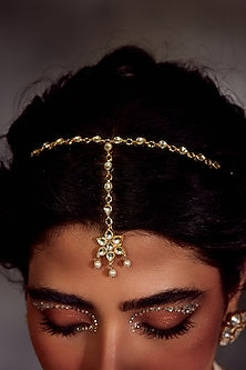 Gold Finish Kundan Mathapatti