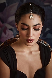 Gold Finish Kundan & Shell Pearl Maang Tikka