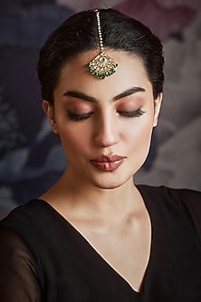 Gold Finish Green Bead & Kundan Maang Tikka