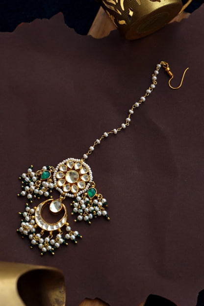 Gold Finish Kundan & Shell Pearl Maangtikka