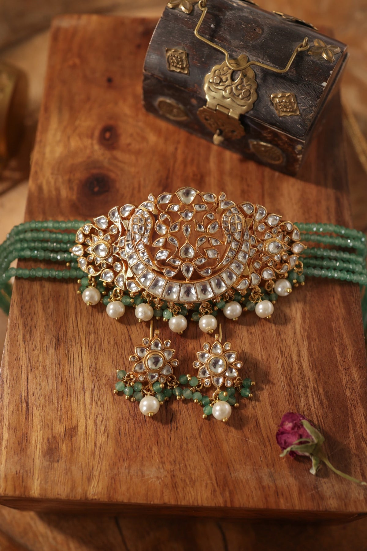 Gold Finish Kundan Polki & Green Onyx Choker Necklace Set