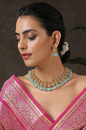 Gold Finish Mint Stones Necklace Set