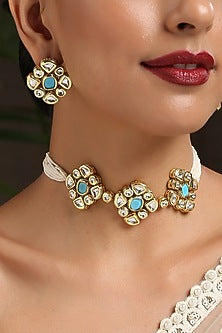 Gold Finish Choker Necklace Set With Kundan & Stones