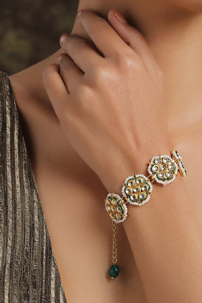 Gold Plated Shell Pearl Bracelet