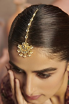 Gold Finish Chand Maang Tikka