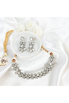White Rhodium Finish Kundan Polki Handcrafted Necklace Set