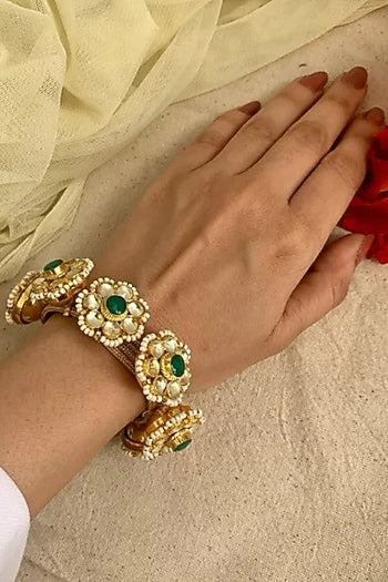 Gold Finish Green Pachi Kundan Bangle