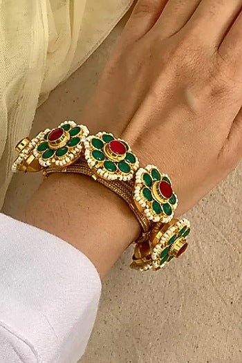 Gold Finish Multi-Colored Pachi Kundan Bangle