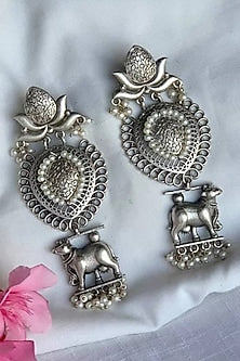 Black Rhodium Finish Cow Motif Temple Earrings